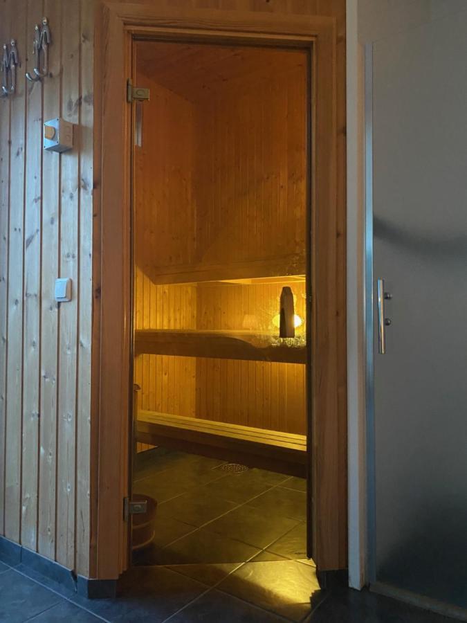 Skedala Horsefarm Apartment Халмщад Екстериор снимка