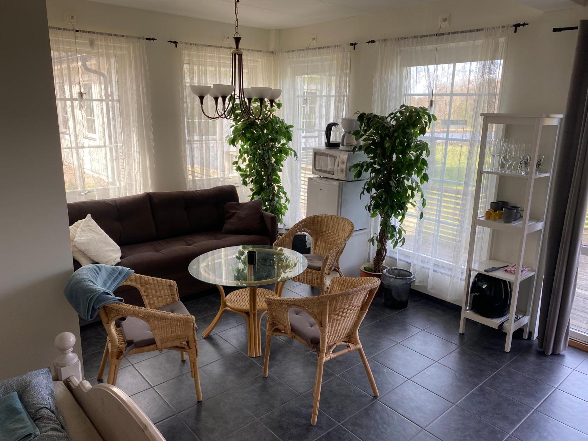 Skedala Horsefarm Apartment Халмщад Екстериор снимка